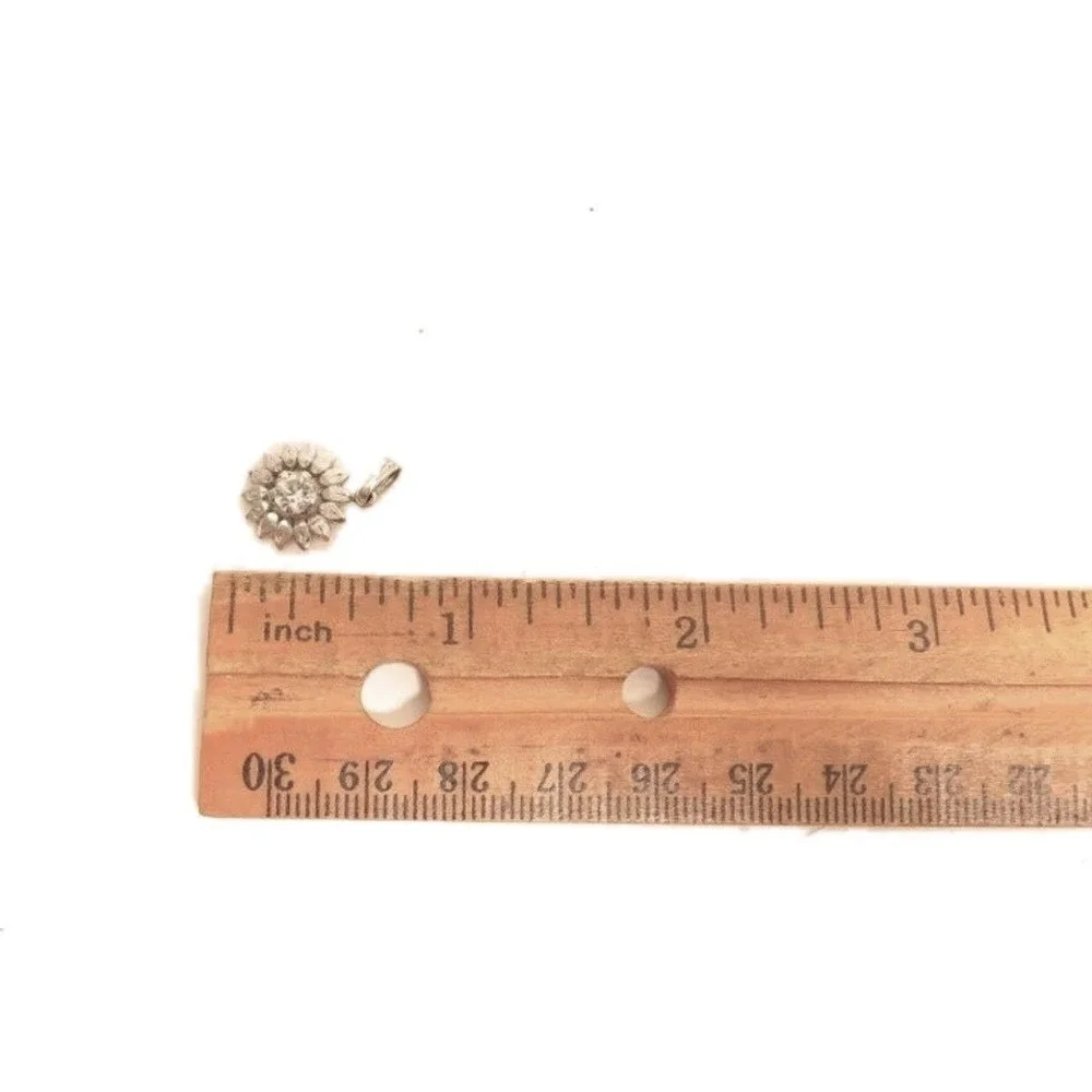 STERLING SILVER SUNFLOWER PENDANT CUBIC ZIRCONIA‎ SUNBURST CHARM 925 FLORAL